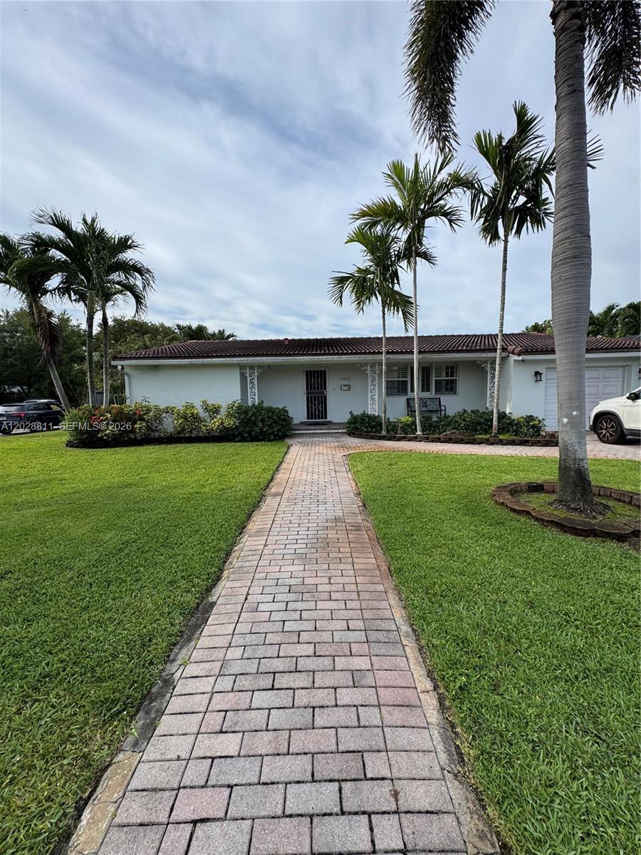 1030 NE 107th St #1030, Miami Shores FL 33161