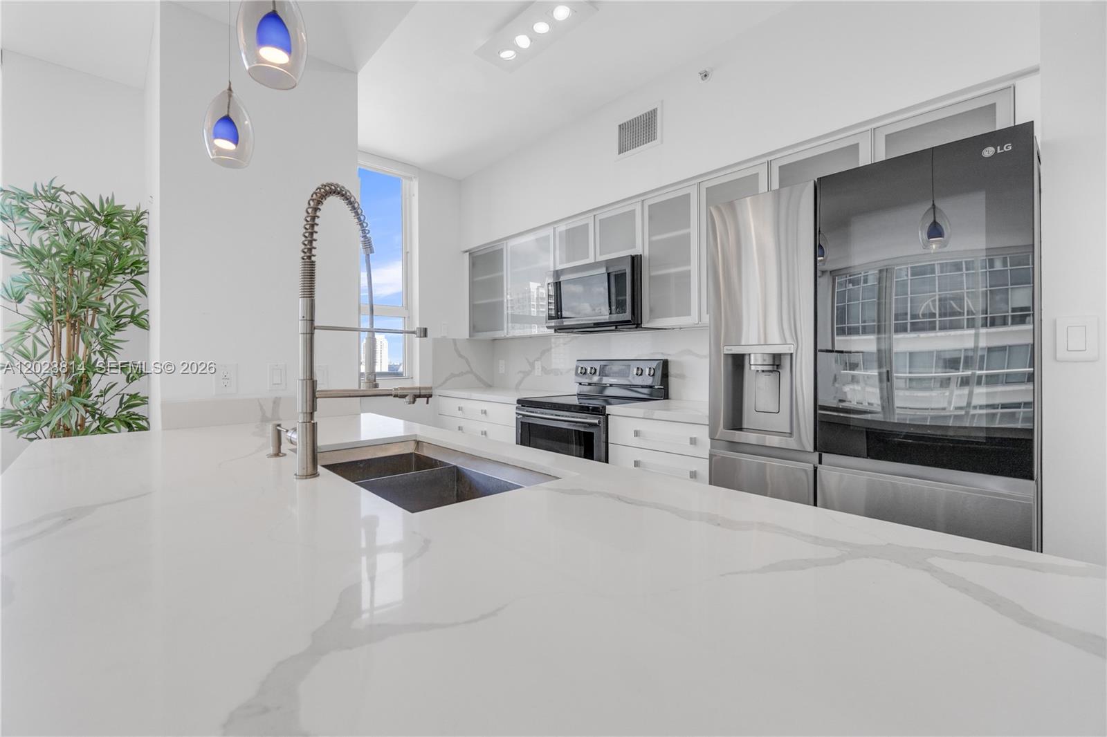 1155 Brickell Bay Dr #PH102, Miami FL 33131