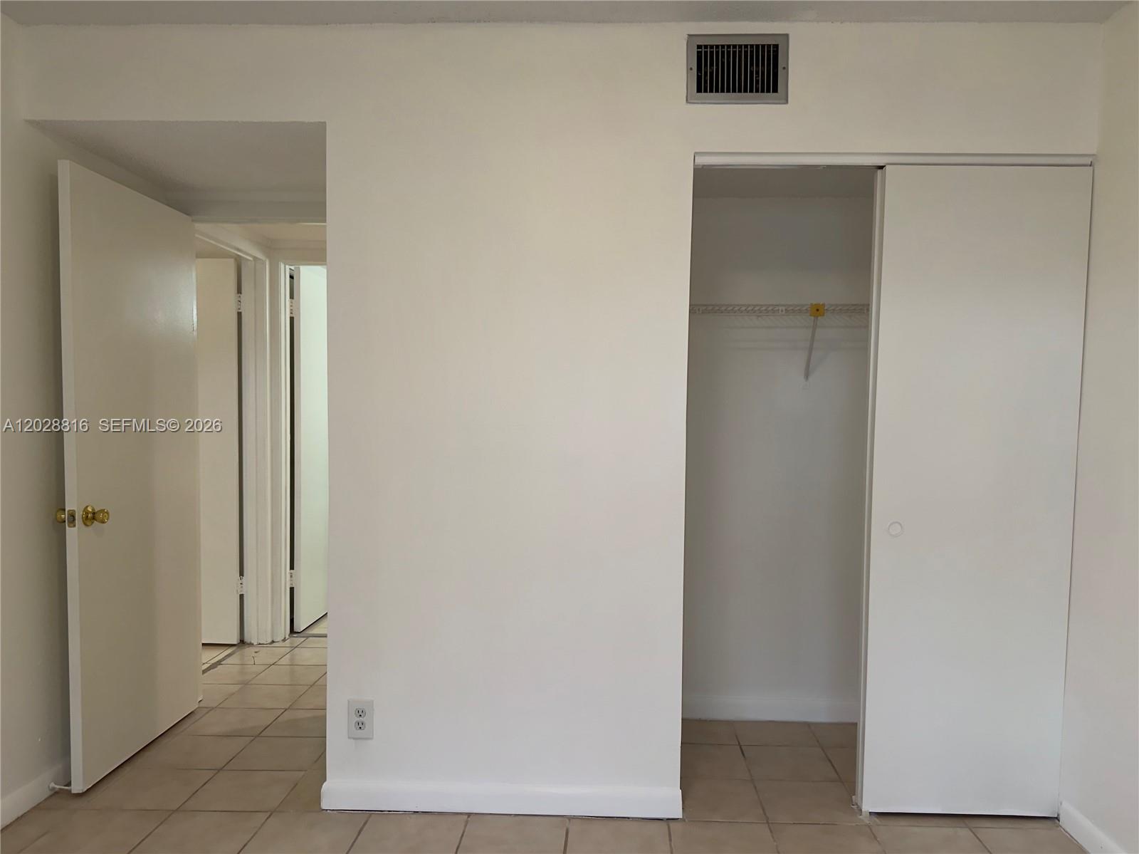 10441 Mahogany Key Cir #106, Miami FL 33196