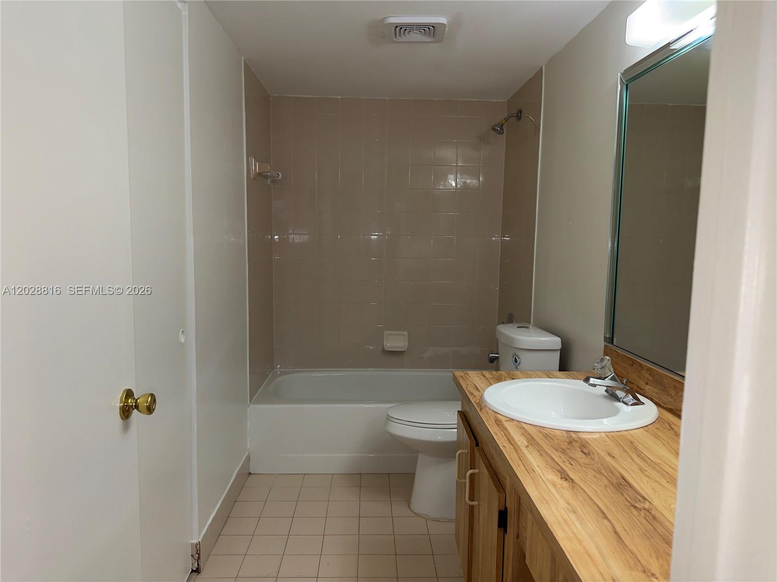 10441 Mahogany Key Cir #106, Miami FL 33196