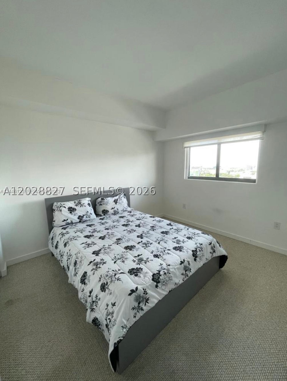 460 NE 28th St #1406, Miami FL 33137