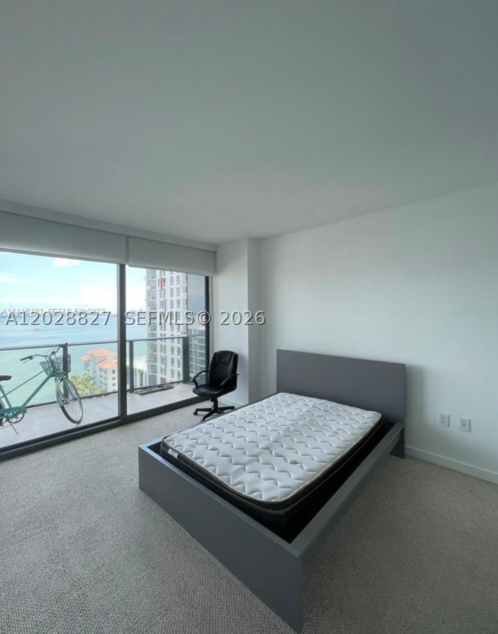460 NE 28th St #1406, Miami FL 33137