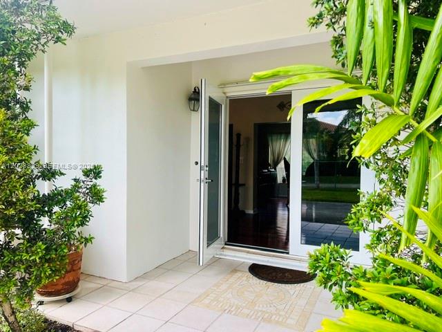 7910 SW 73rd Ct, Miami FL 33143