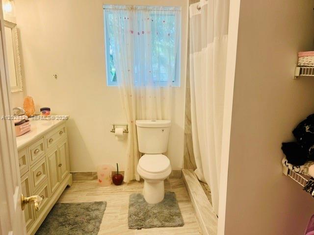 7910 SW 73rd Ct, Miami FL 33143