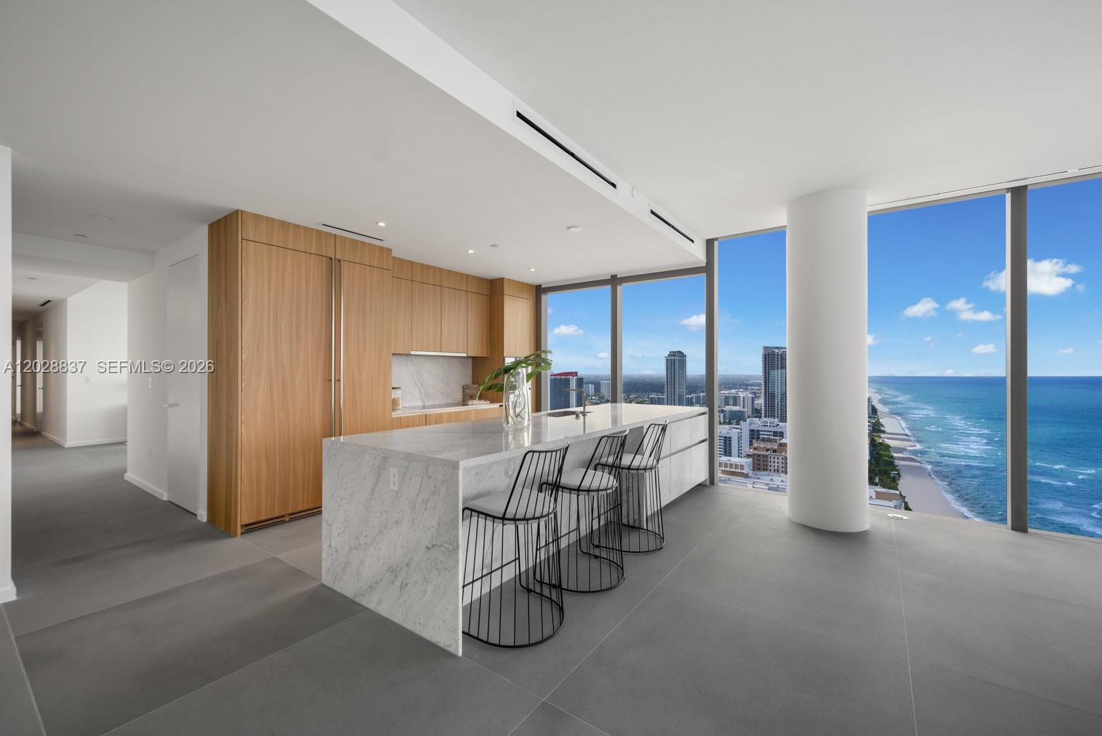 2000 S Ocean Dr #32A, Hallandale Beach FL 33009