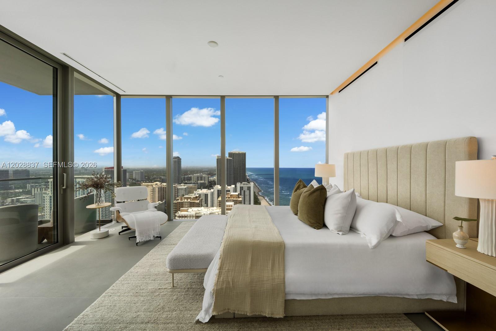 2000 S Ocean Dr #32A, Hallandale Beach FL 33009