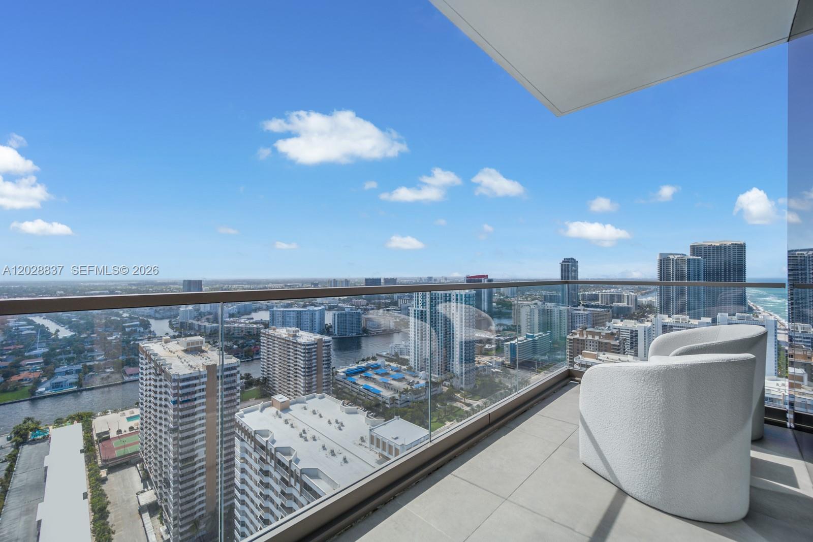 2000 S Ocean Dr #32A, Hallandale Beach FL 33009