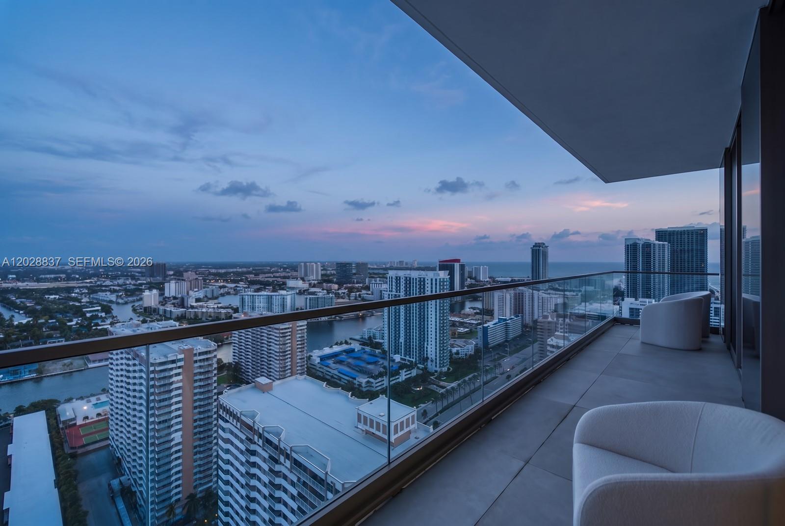 2000 S Ocean Dr #32A, Hallandale Beach FL 33009