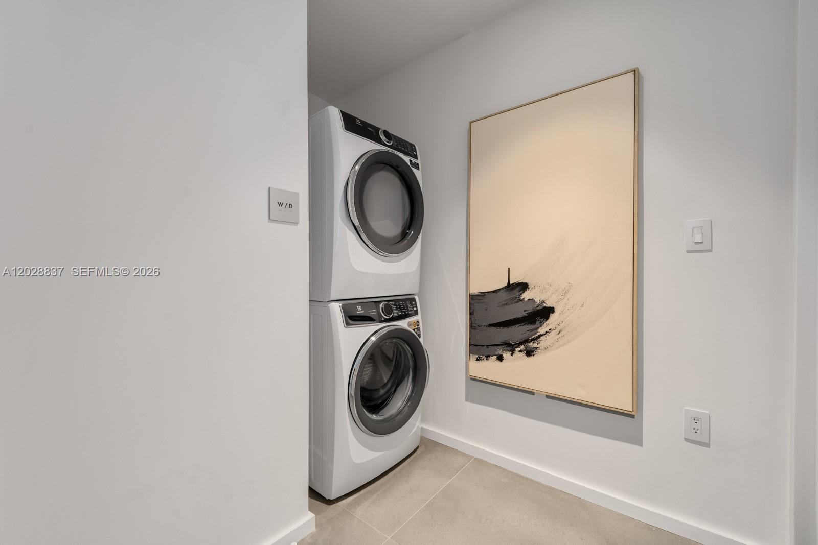 2000 S Ocean Dr #32A, Hallandale Beach FL 33009