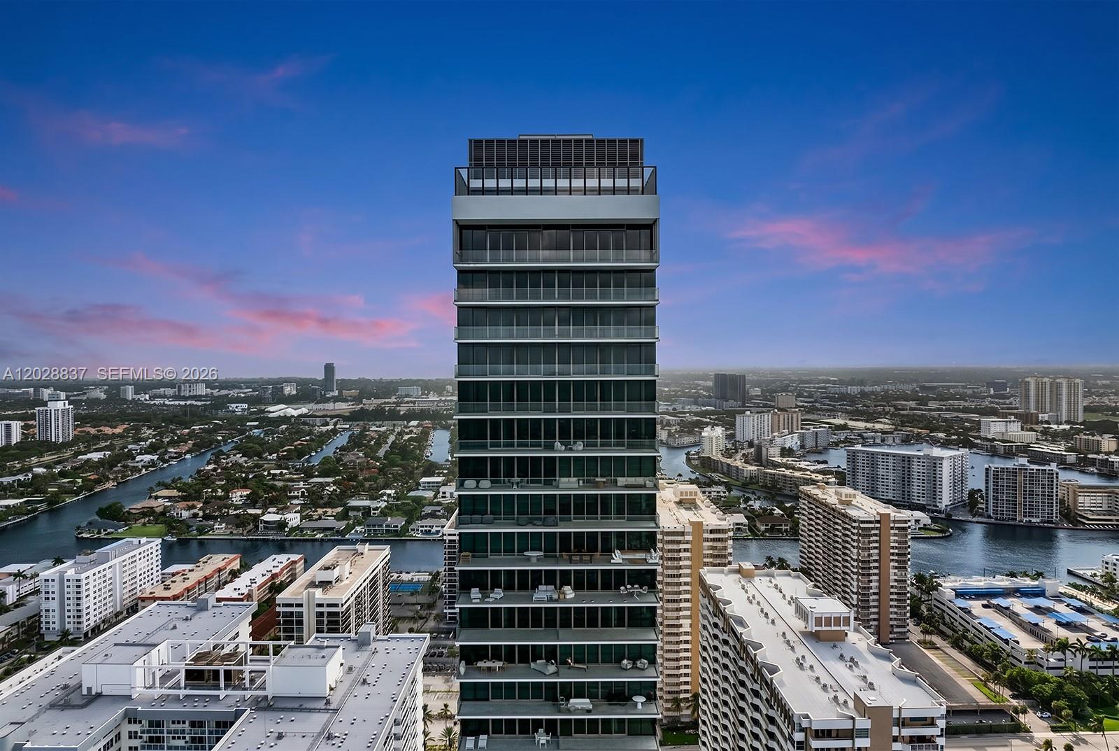2000 S Ocean Dr #32A, Hallandale Beach FL 33009