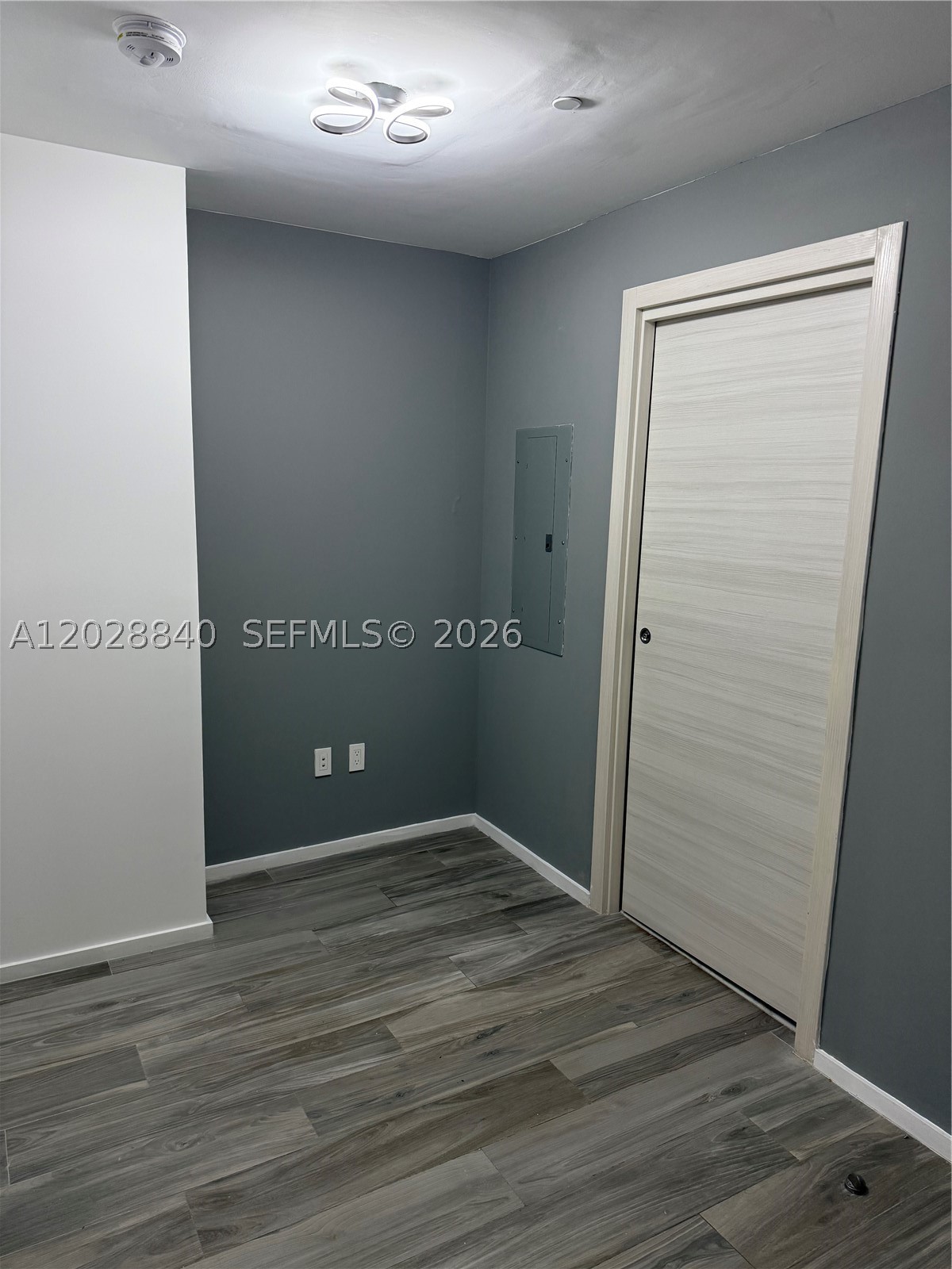 801 S Miami Ave #1808, Miami FL 33130