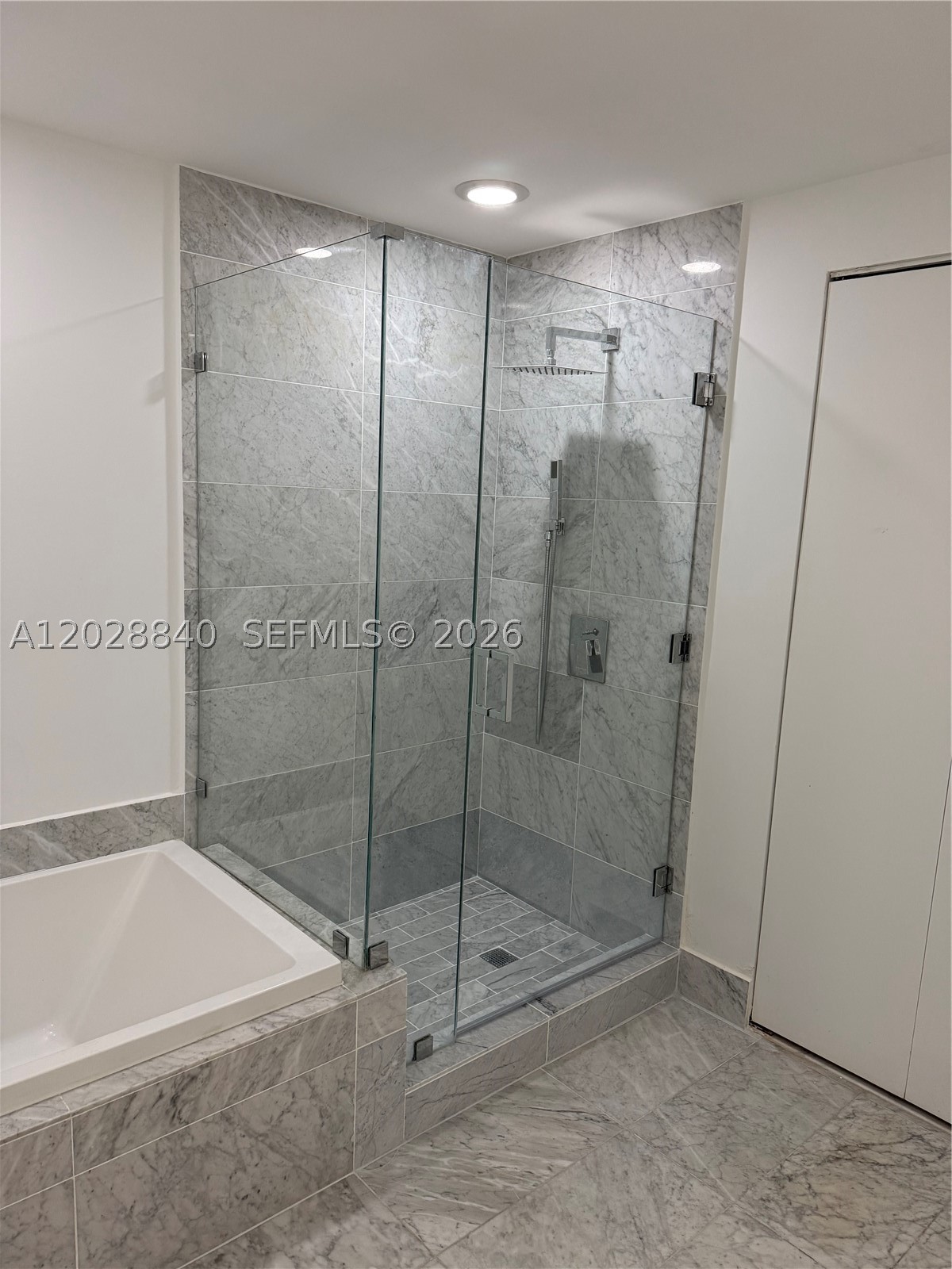 801 S Miami Ave #1808, Miami FL 33130