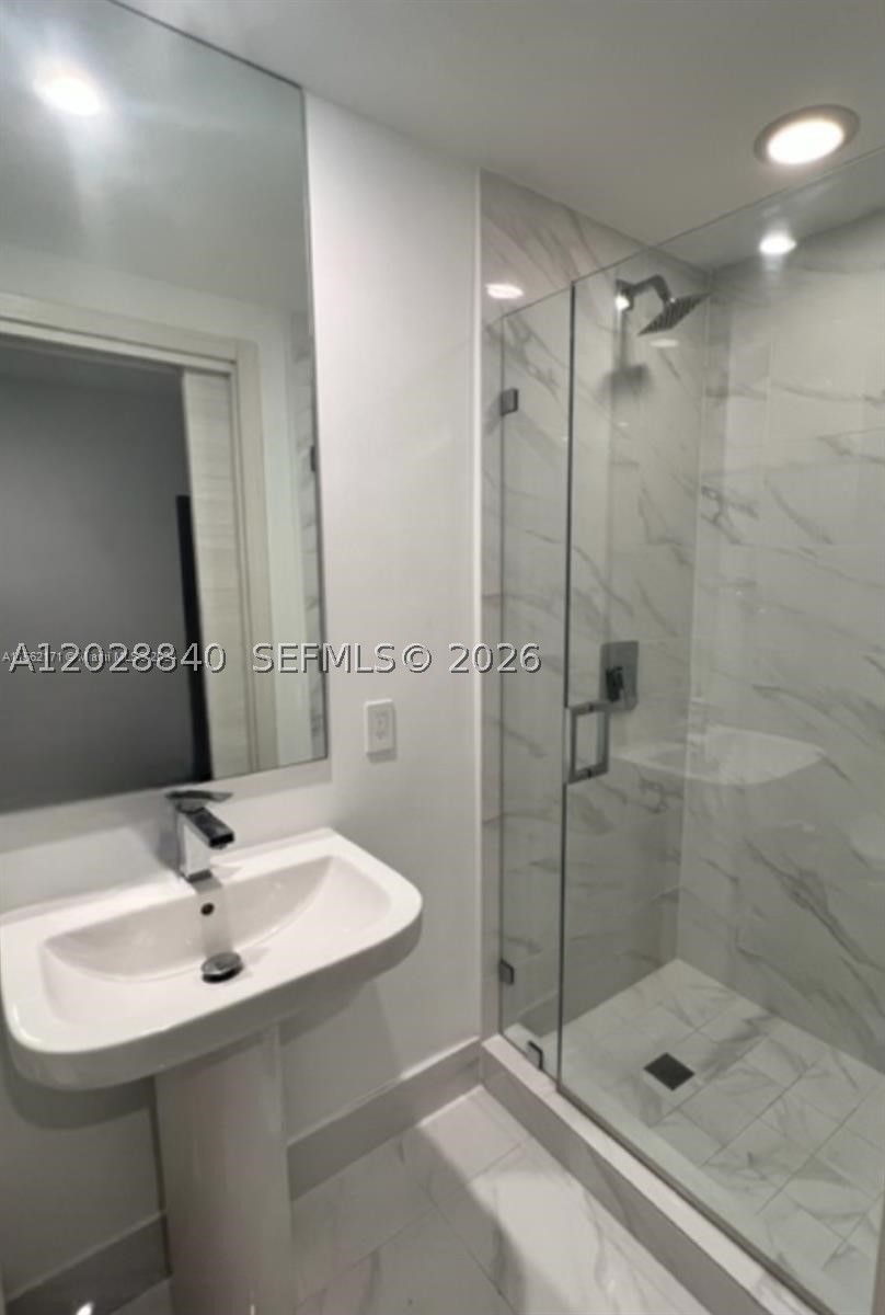 801 S Miami Ave #1808, Miami FL 33130