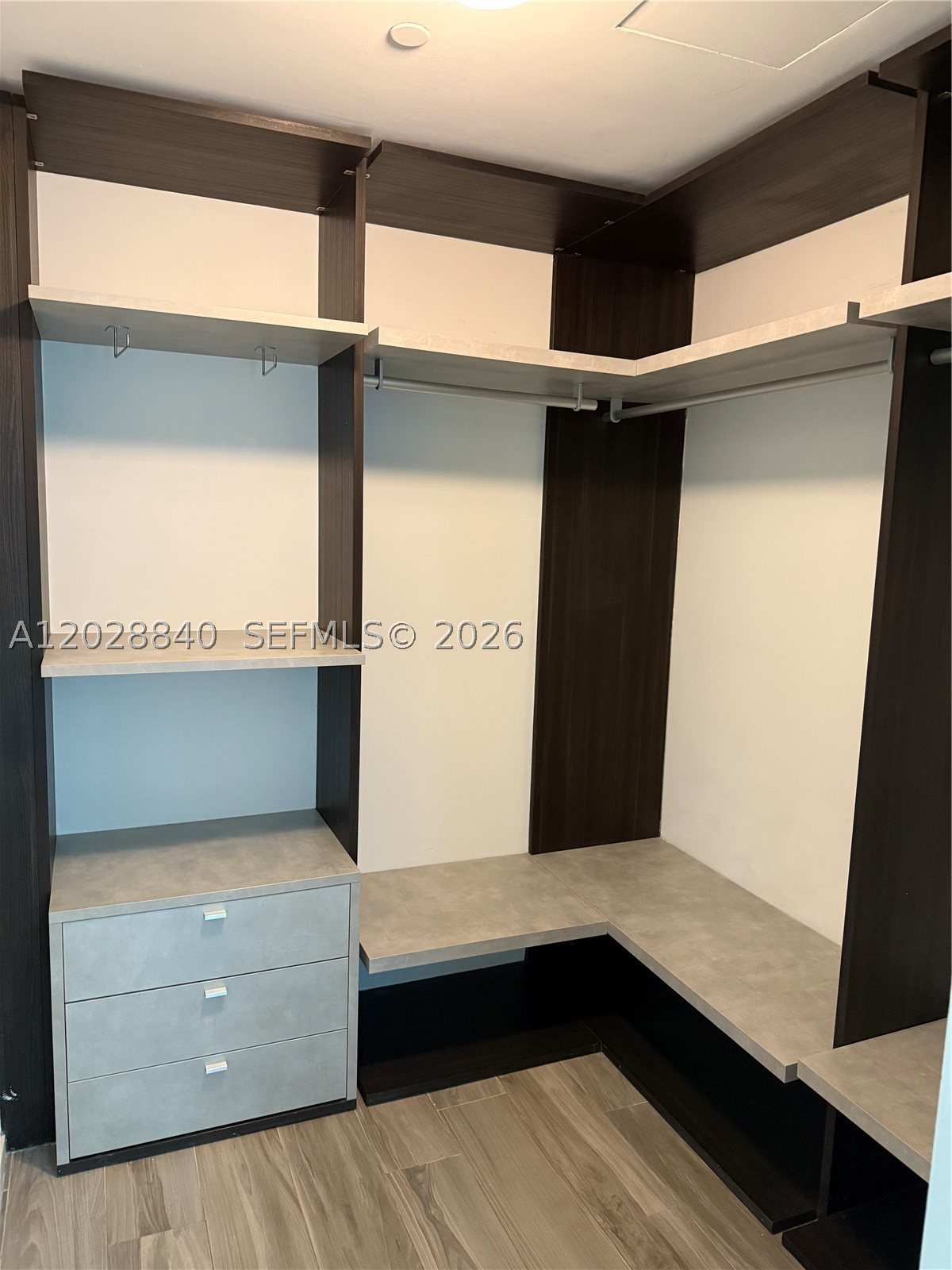 801 S Miami Ave #1808, Miami FL 33130