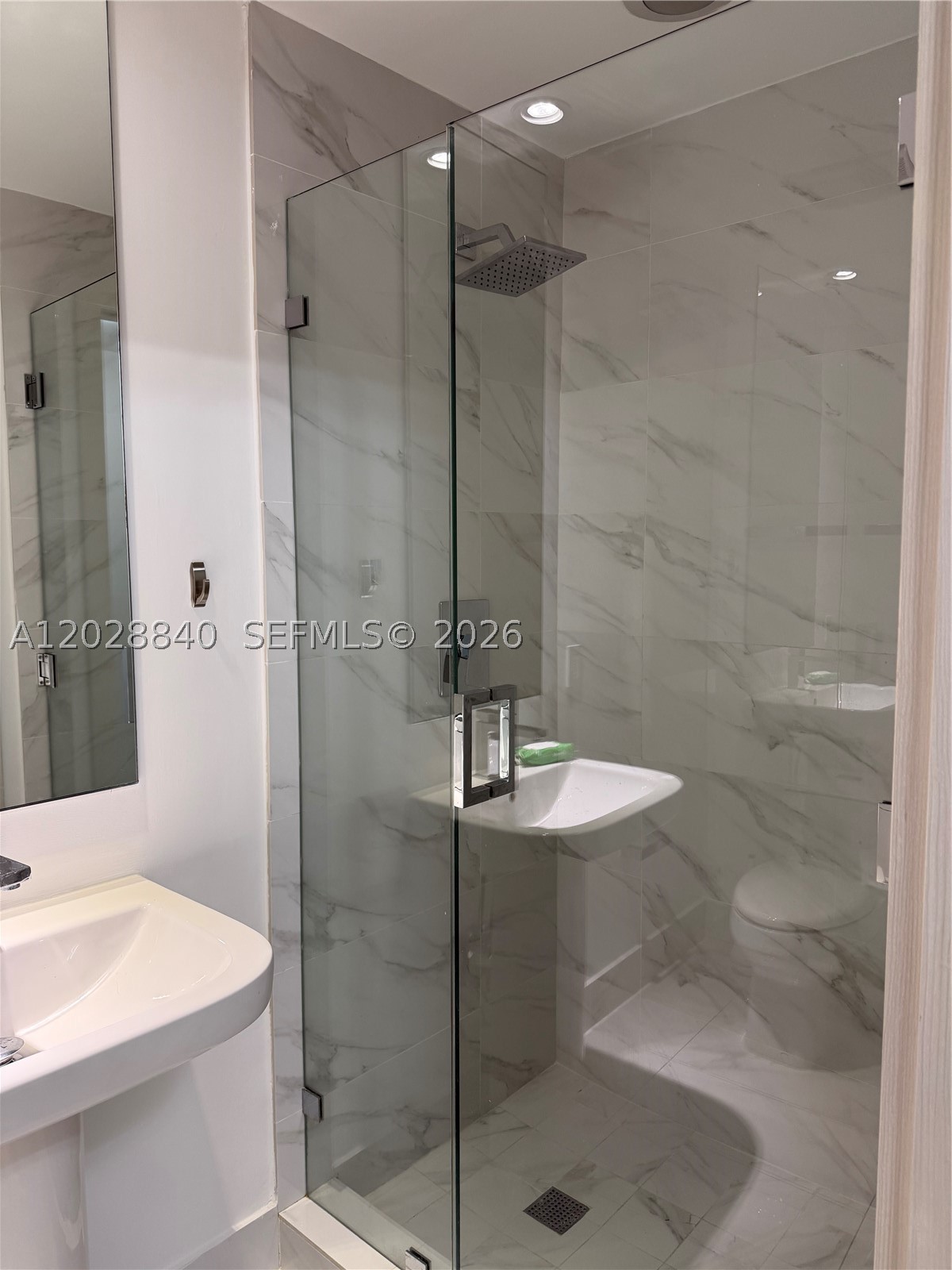 801 S Miami Ave #1808, Miami FL 33130