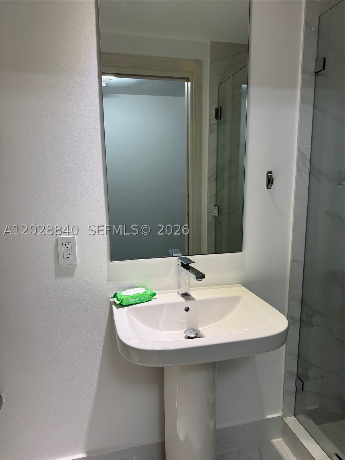 801 S Miami Ave #1808, Miami FL 33130