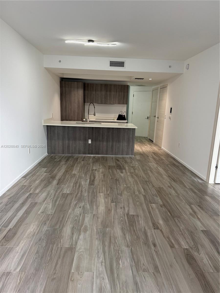 801 S Miami Ave #1808, Miami FL 33130