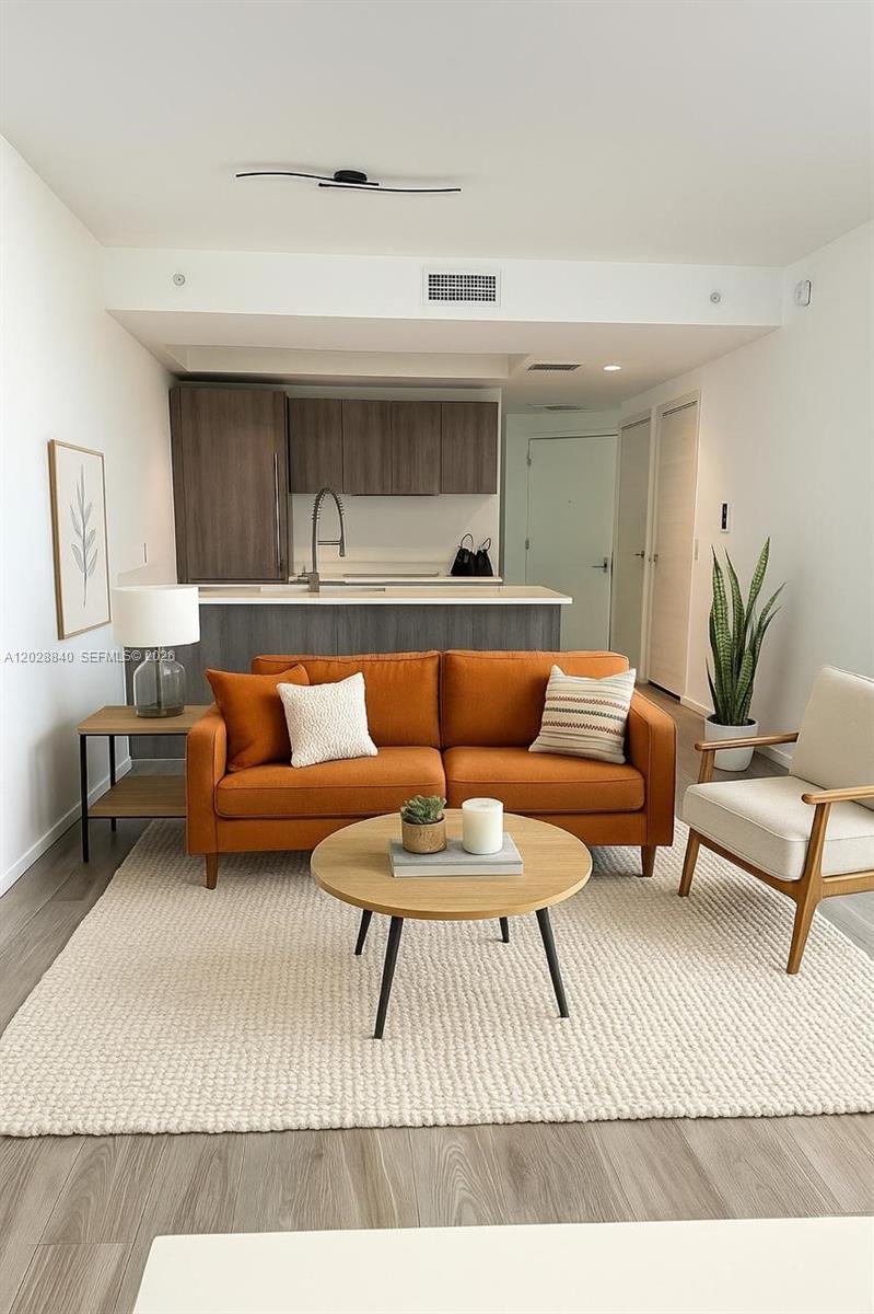 801 S Miami Ave #1808, Miami FL 33130