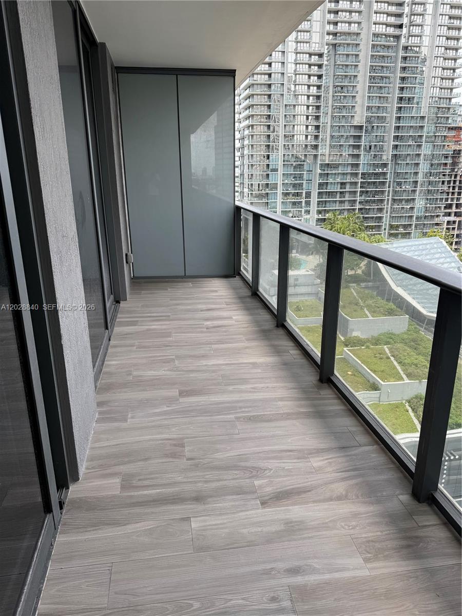 801 S Miami Ave #1808, Miami FL 33130