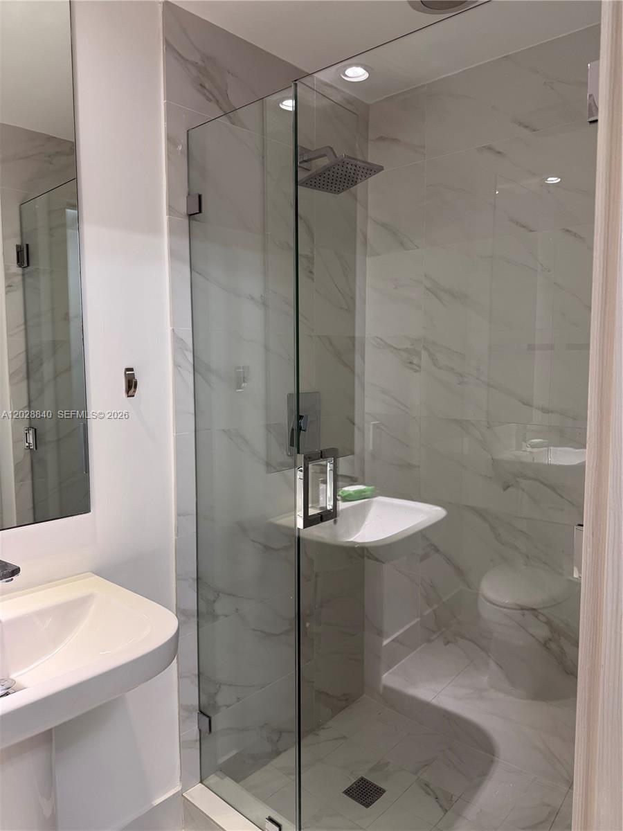 801 S Miami Ave #1808, Miami FL 33130