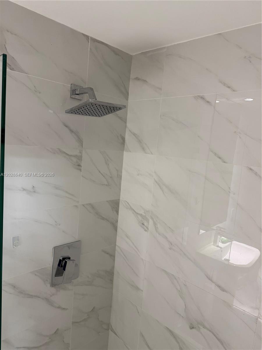 801 S Miami Ave #1808, Miami FL 33130