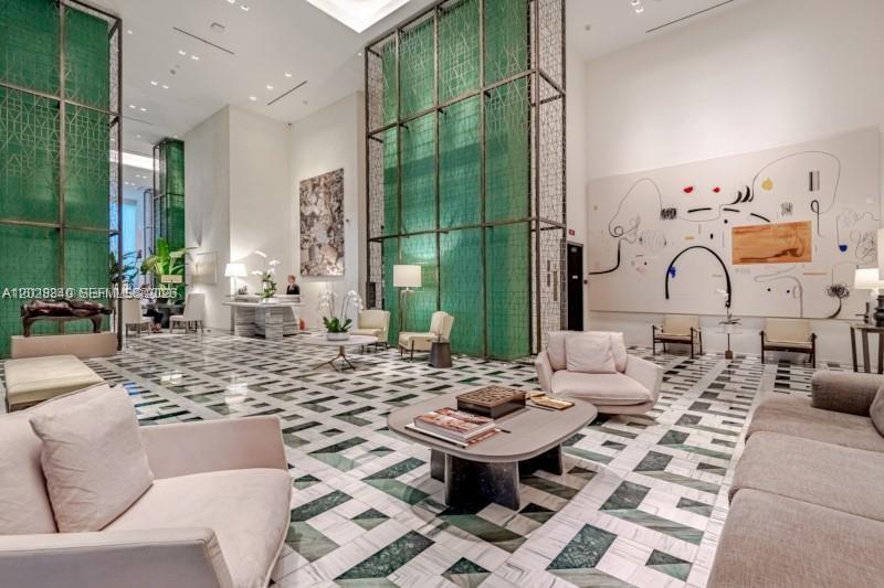 801 S Miami Ave #1808, Miami FL 33130