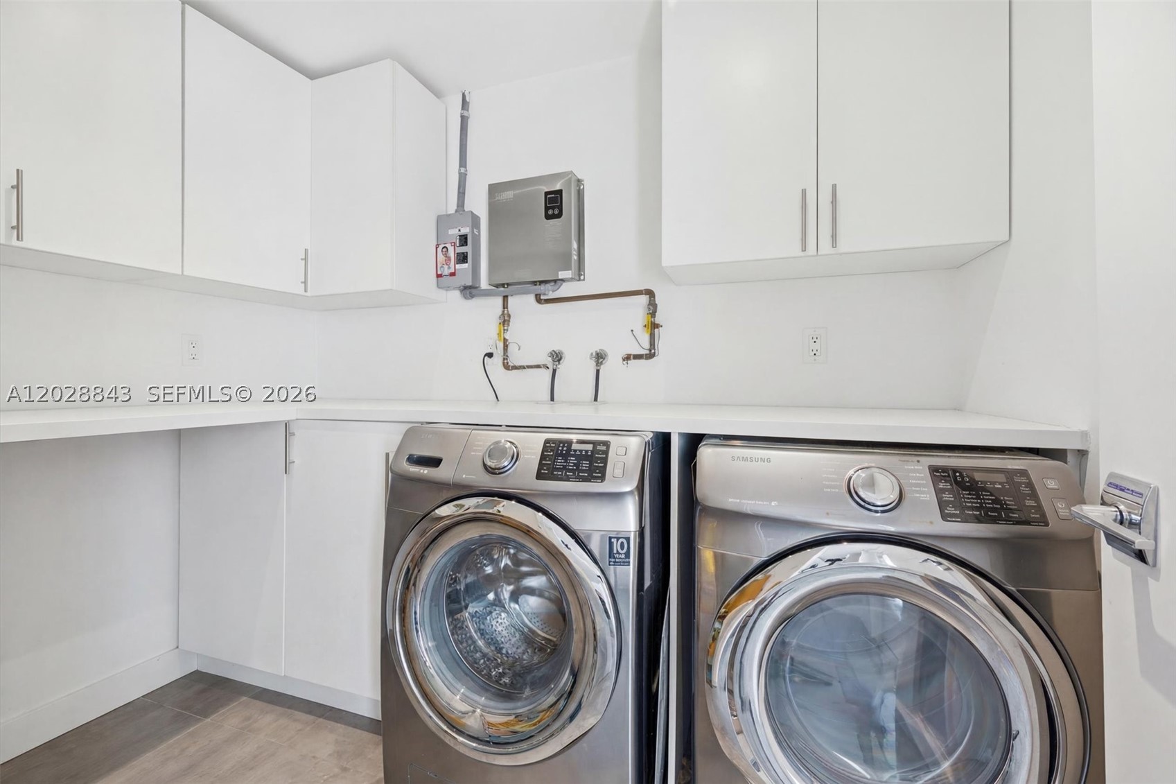 2558 NE 206th Terrace, Aventura FL 33180