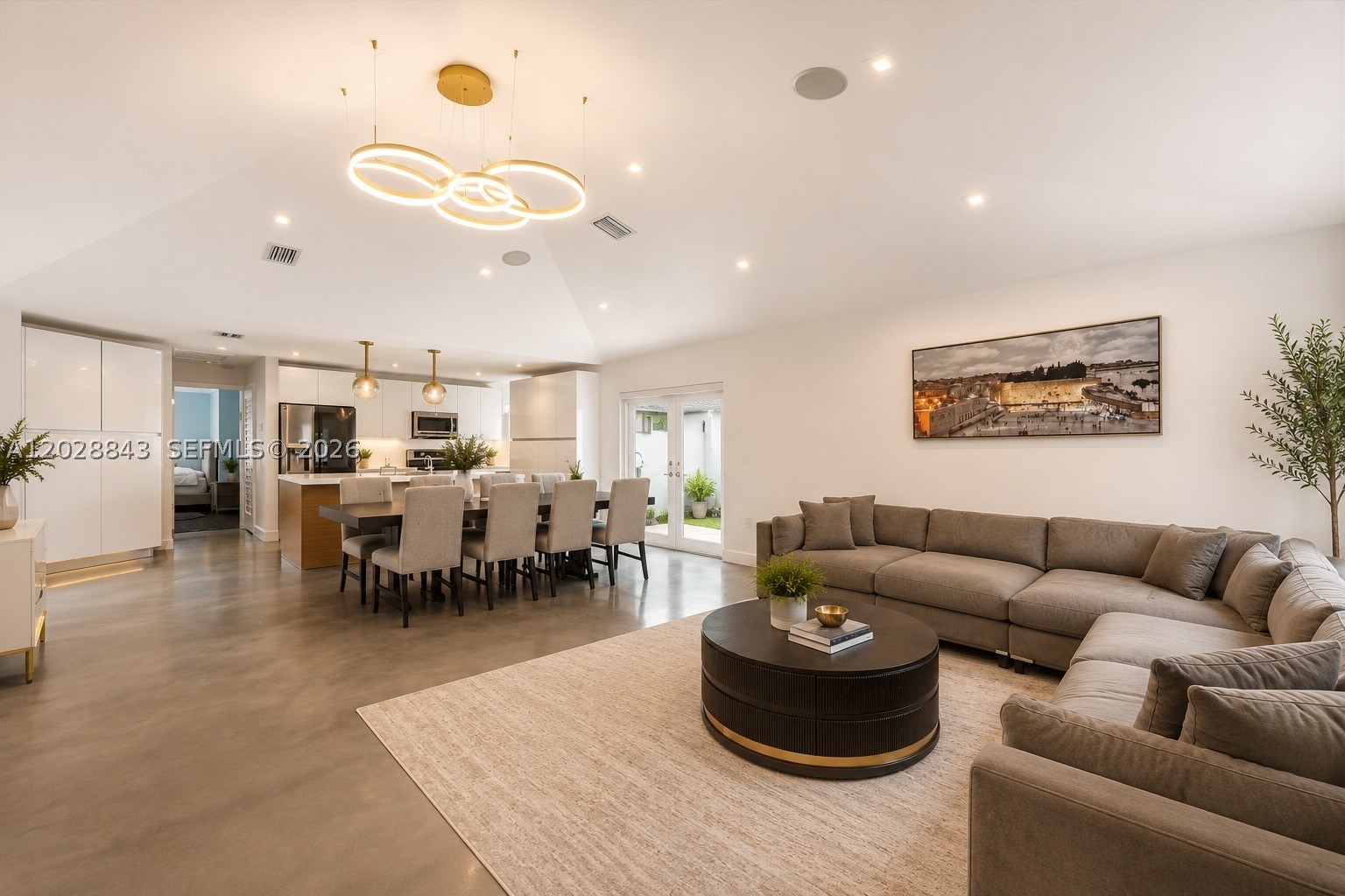 2558 NE 206th Terrace, Aventura FL 33180