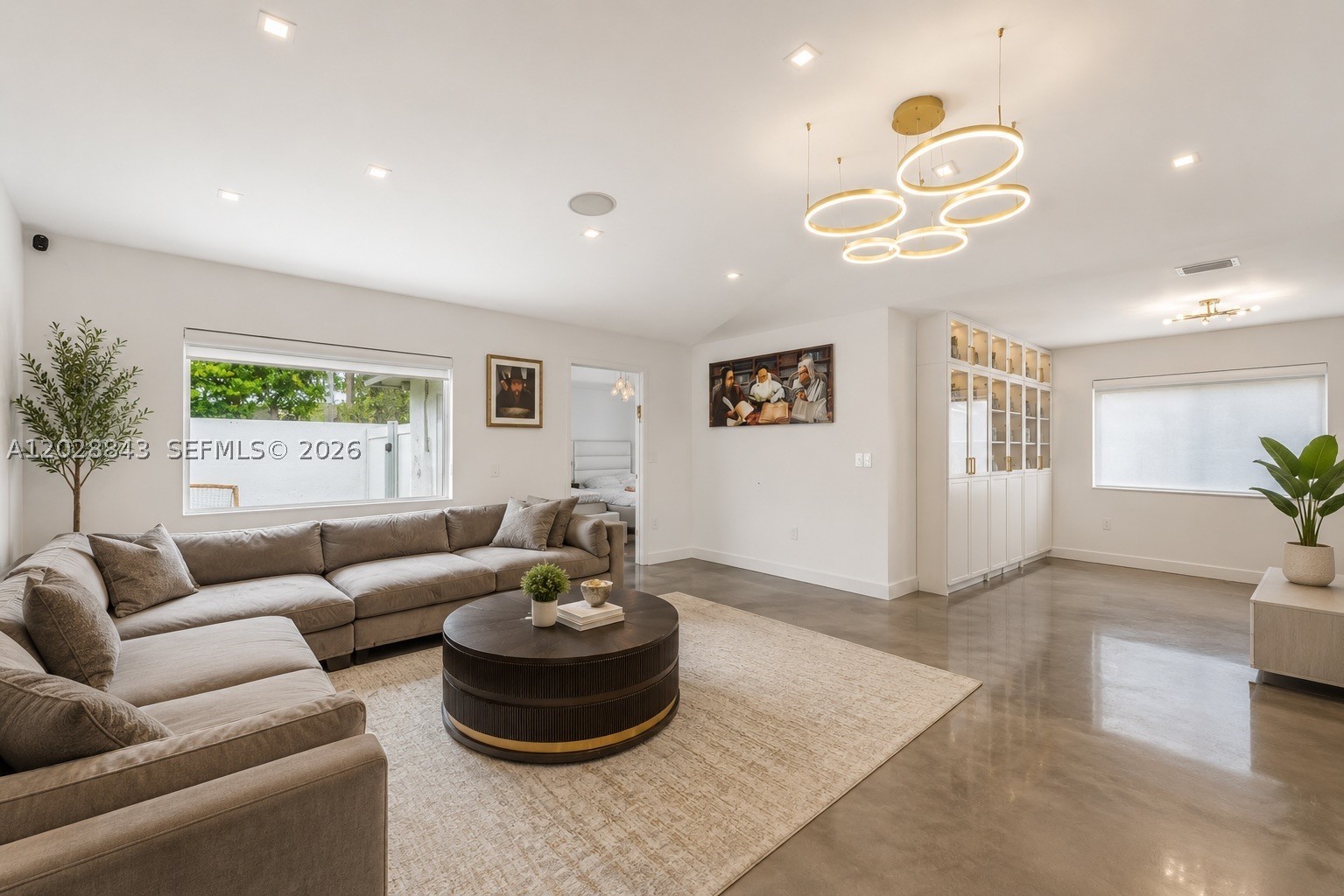 2558 NE 206th Terrace, Aventura FL 33180
