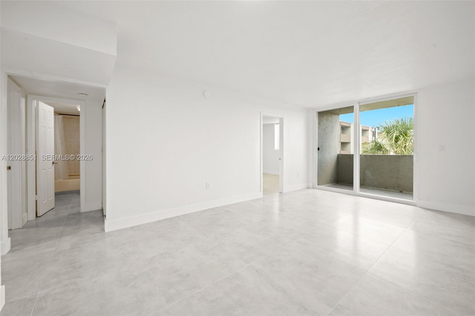 10090 NW 80th Ct #1447, Hialeah Gardens FL 33016