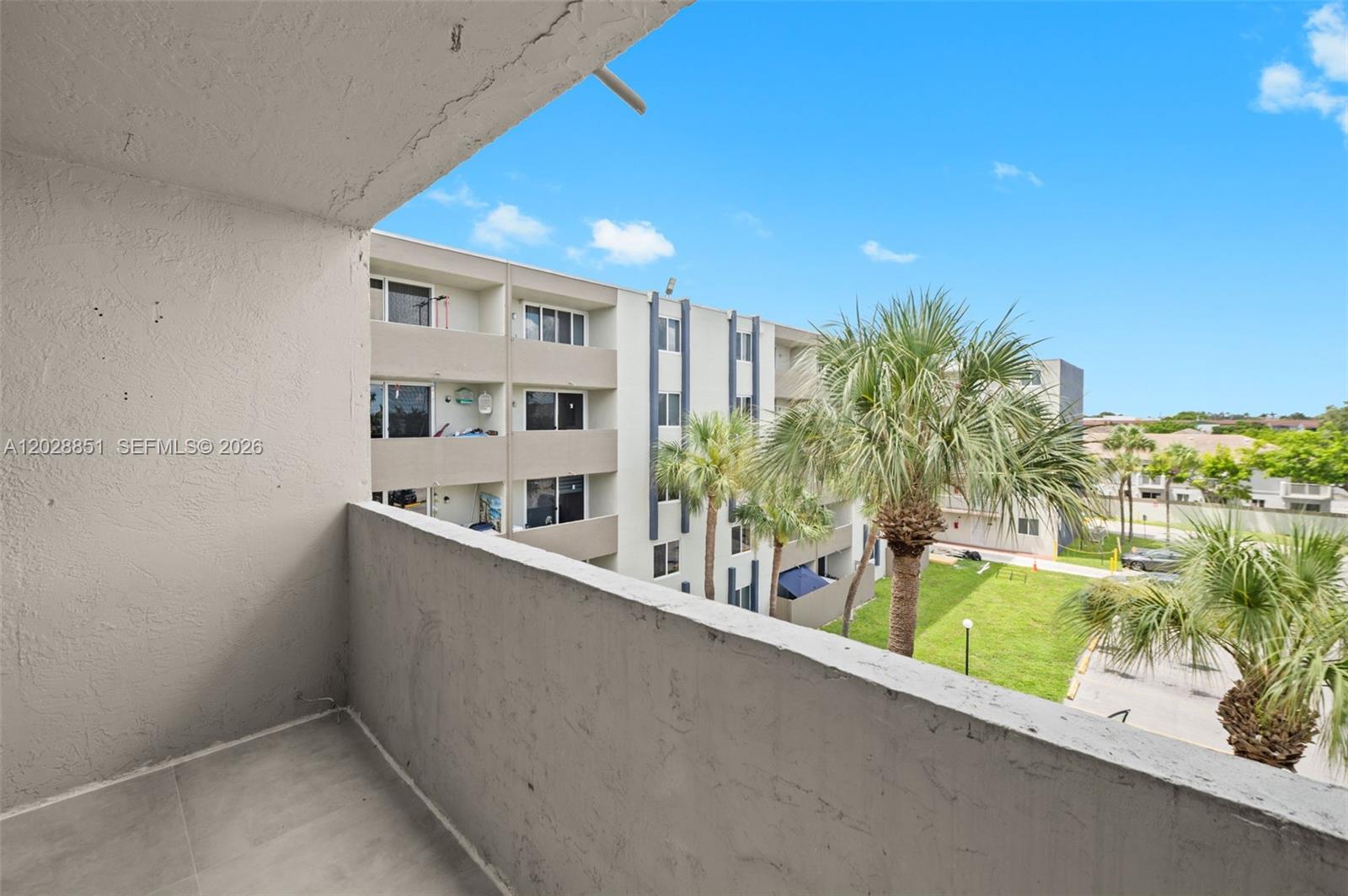 10090 NW 80th Ct #1447, Hialeah Gardens FL 33016