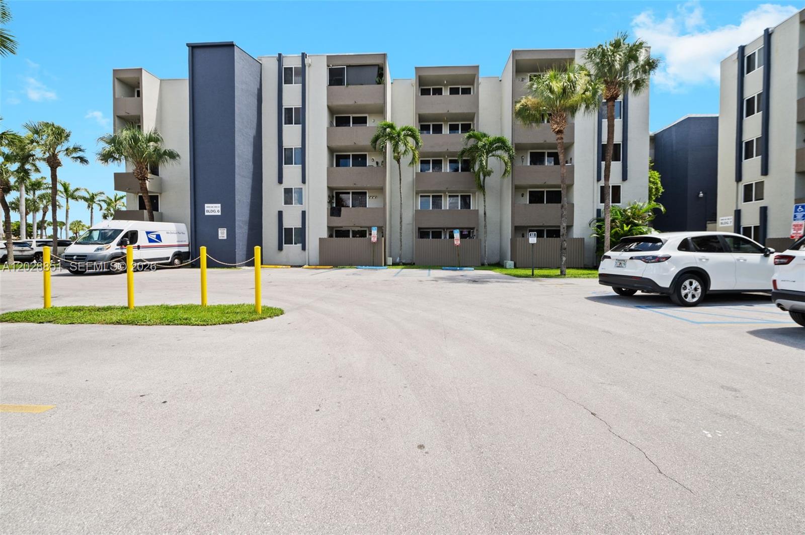 10090 NW 80th Ct #1447, Hialeah Gardens FL 33016