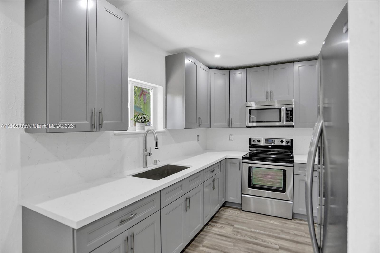 236 NW 42nd St, Miami FL 33127