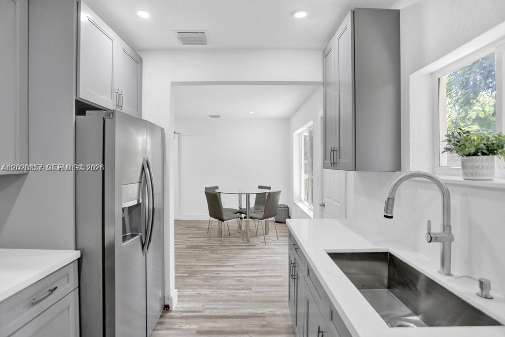 236 NW 42nd St, Miami FL 33127