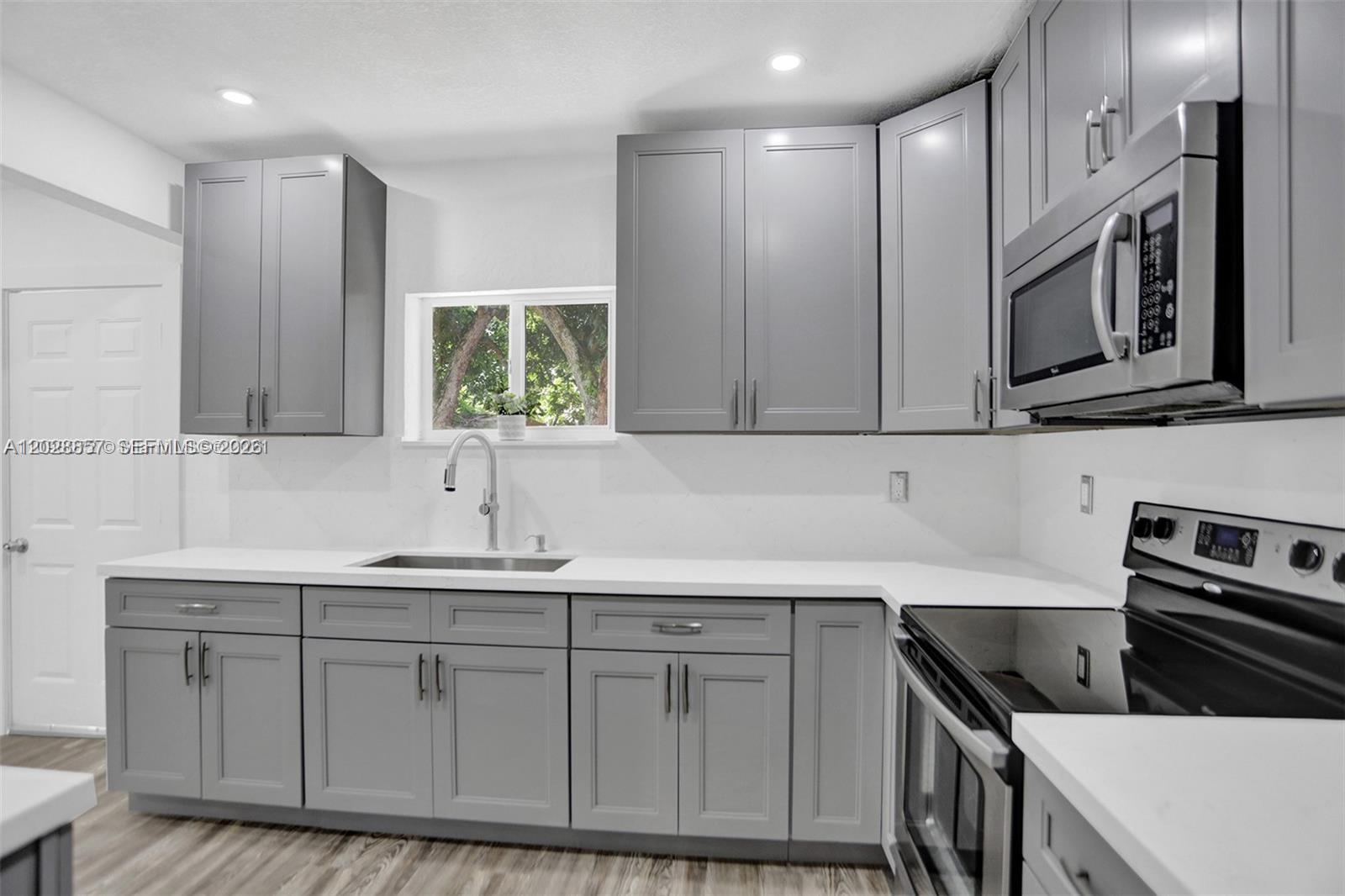 236 NW 42nd St, Miami FL 33127