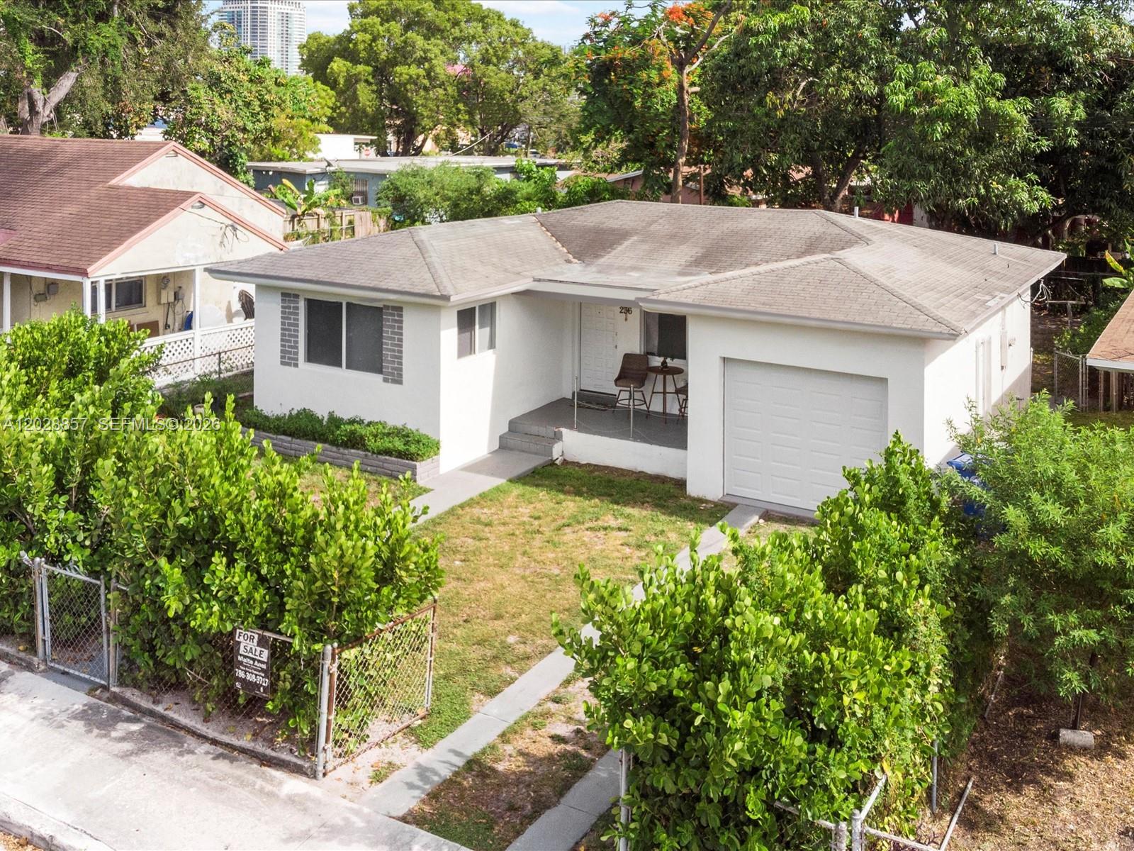 236 NW 42nd St, Miami FL 33127