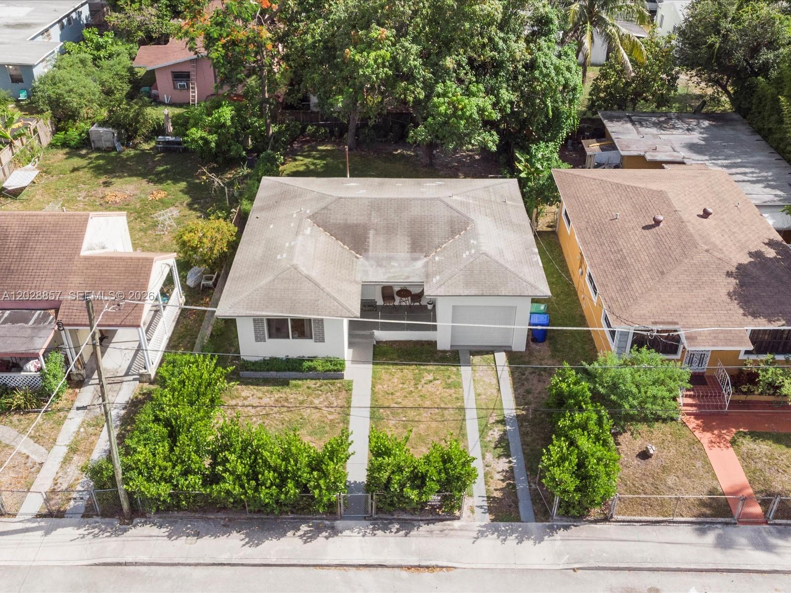 236 NW 42nd St, Miami FL 33127