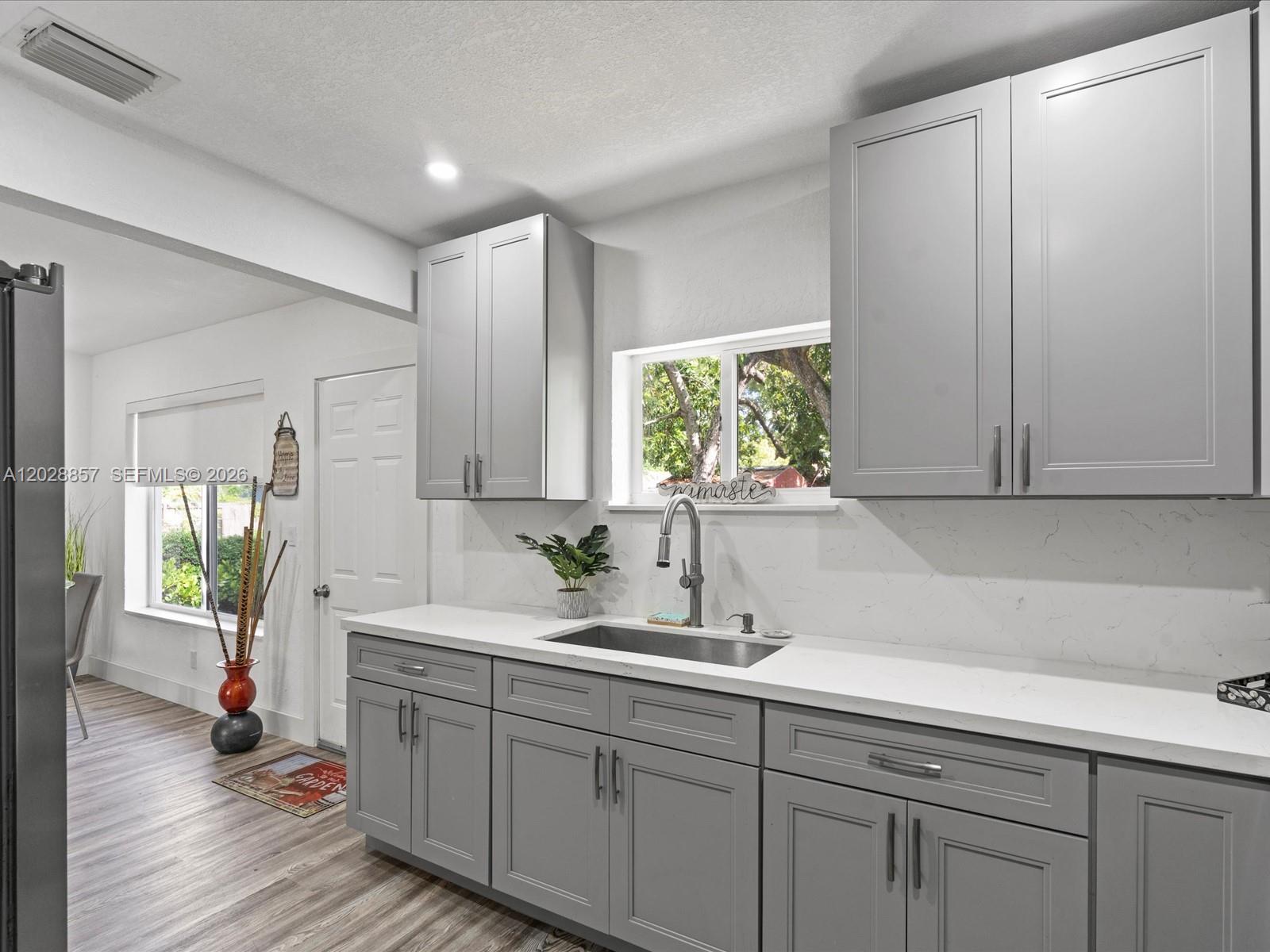 236 NW 42nd St, Miami FL 33127