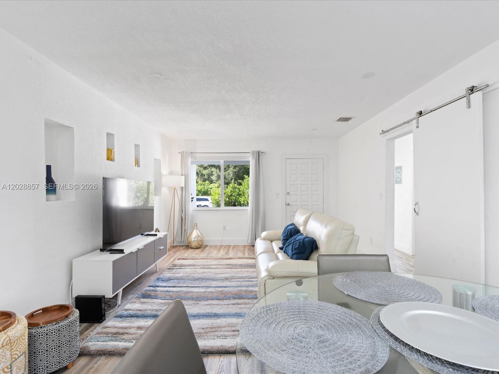 236 NW 42nd St, Miami FL 33127