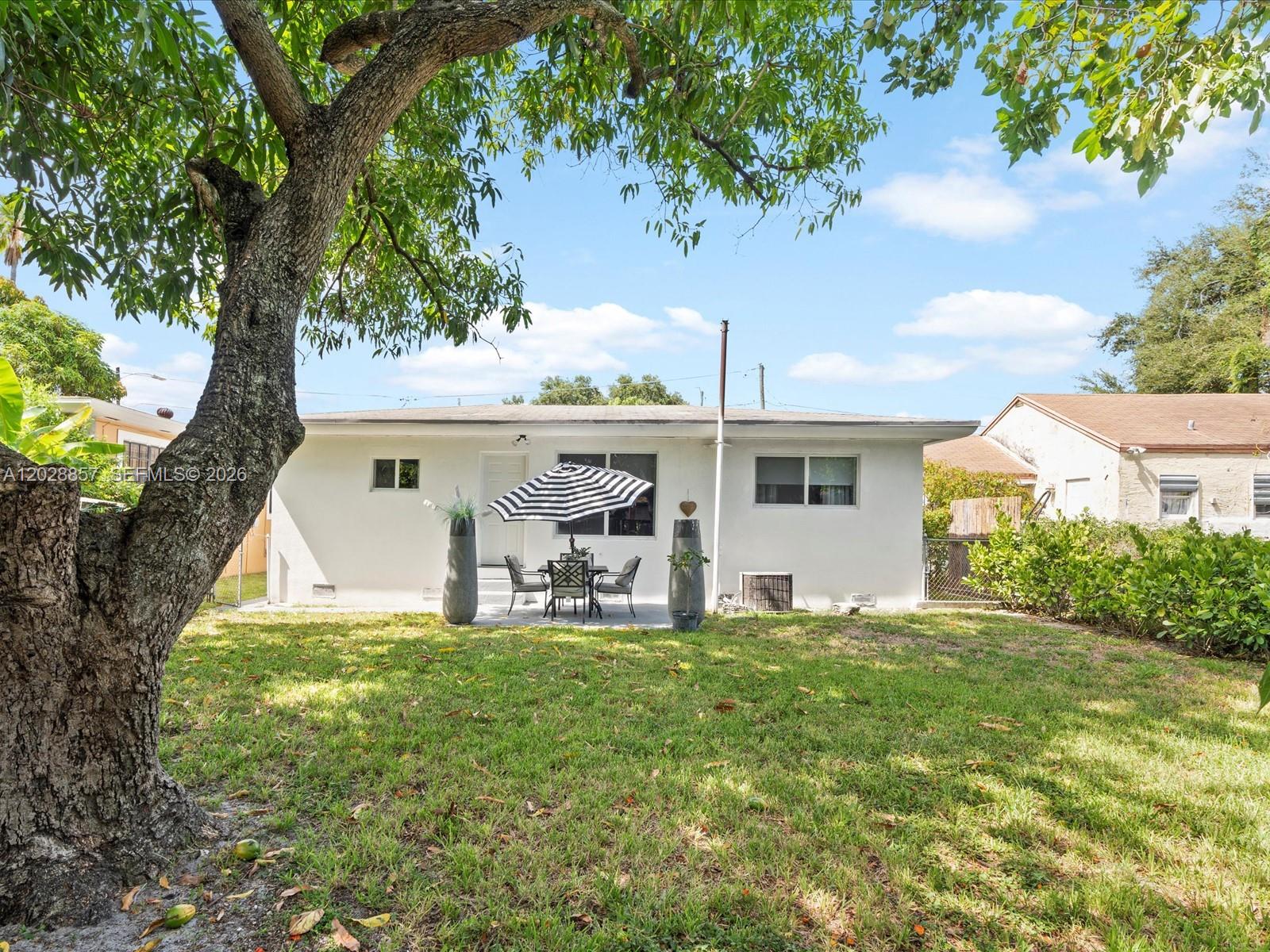 236 NW 42nd St, Miami FL 33127