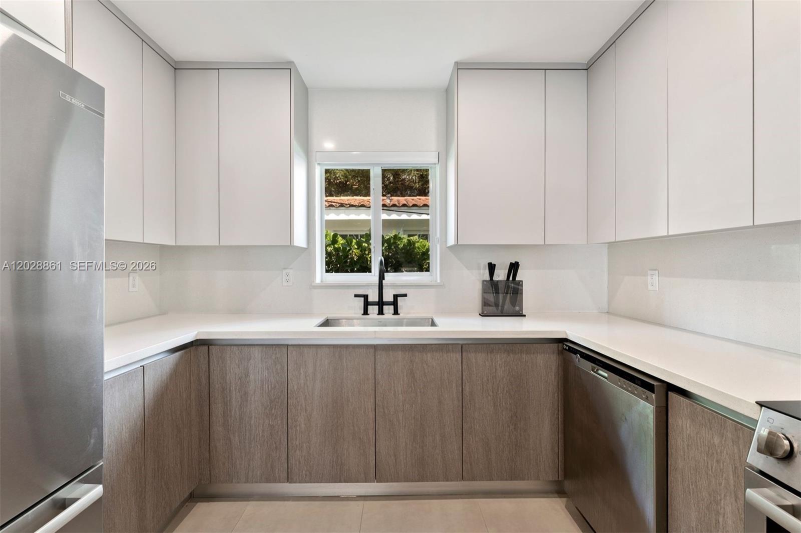 45 Palermo Ave, Coral Gables FL 33134
