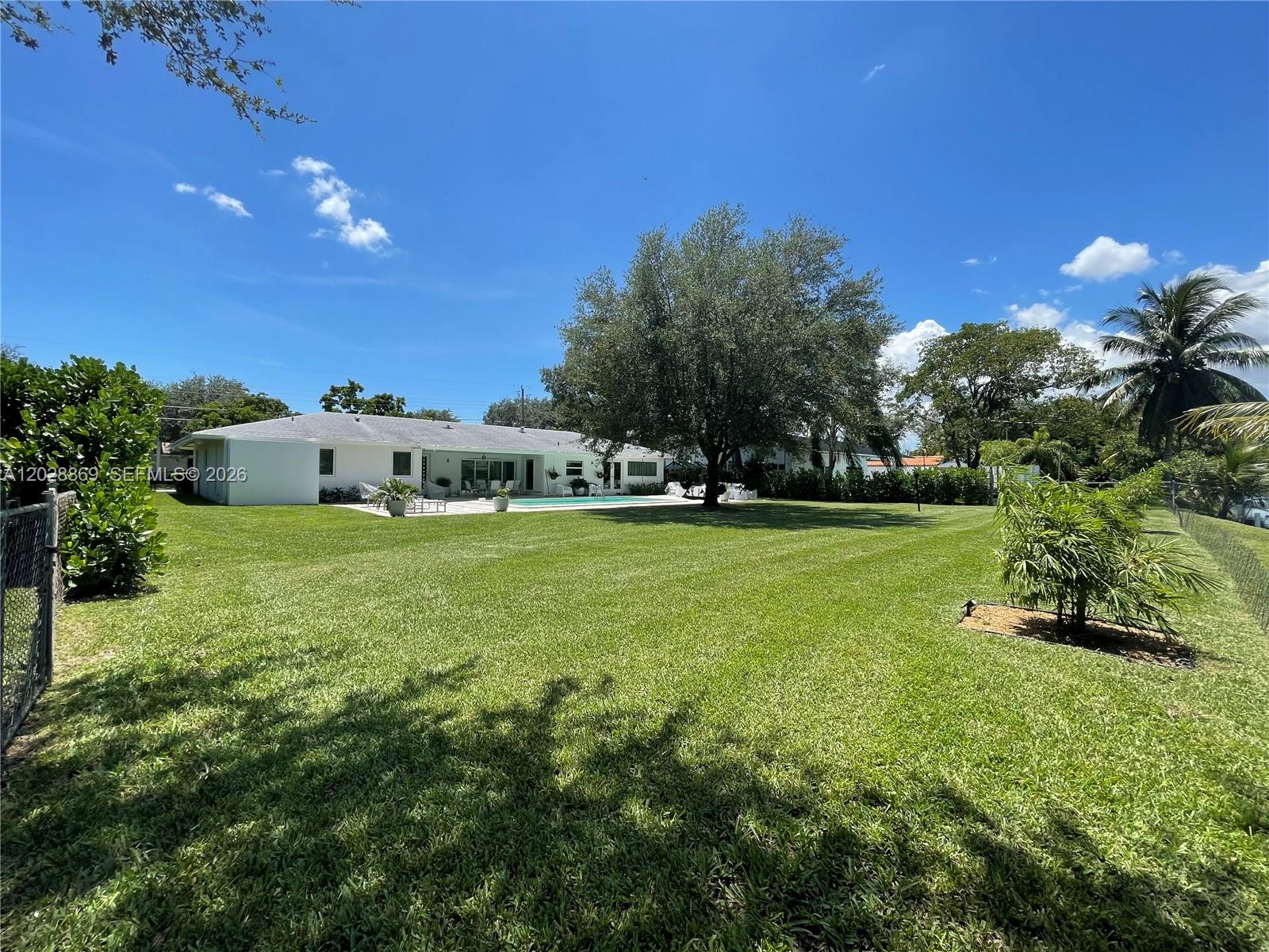 9121 SW 85th St, Miami FL 33173