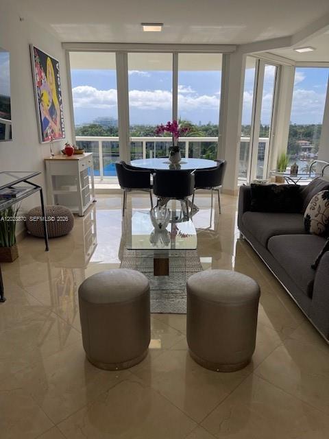 4779 Collins Ave #706, Miami Beach FL 33140