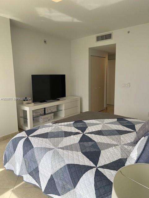 4779 Collins Ave #706, Miami Beach FL 33140