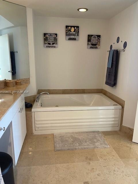 4779 Collins Ave #706, Miami Beach FL 33140