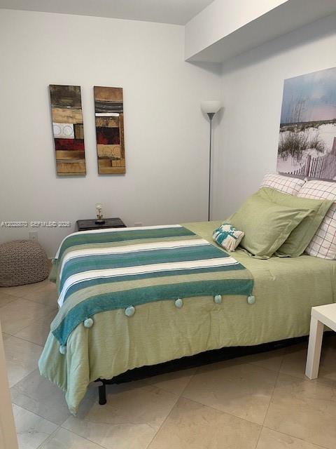 4779 Collins Ave #706, Miami Beach FL 33140