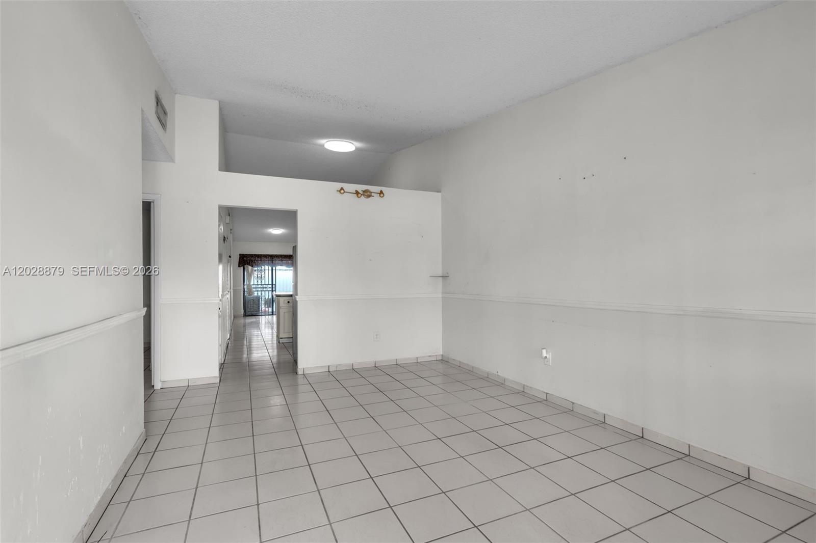 8805 NW 114th Ter, Hialeah Gardens FL 33018
