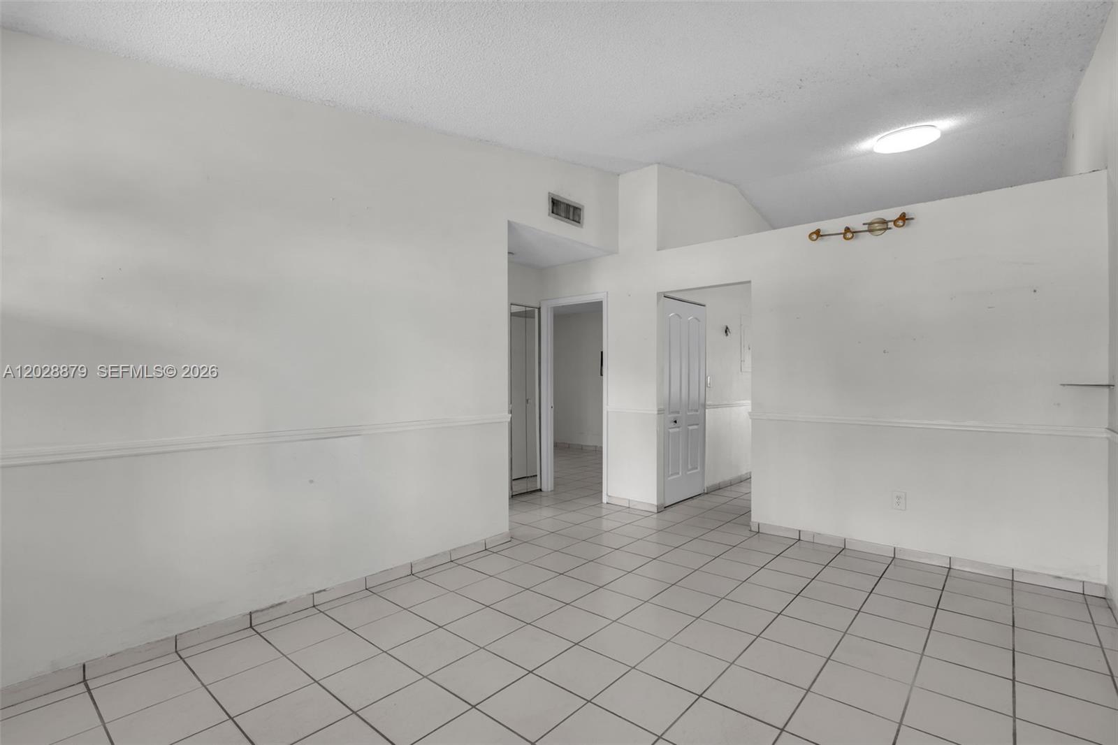 8805 NW 114th Ter, Hialeah Gardens FL 33018
