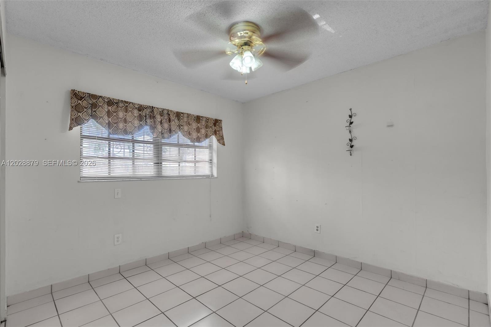 8805 NW 114th Ter, Hialeah Gardens FL 33018