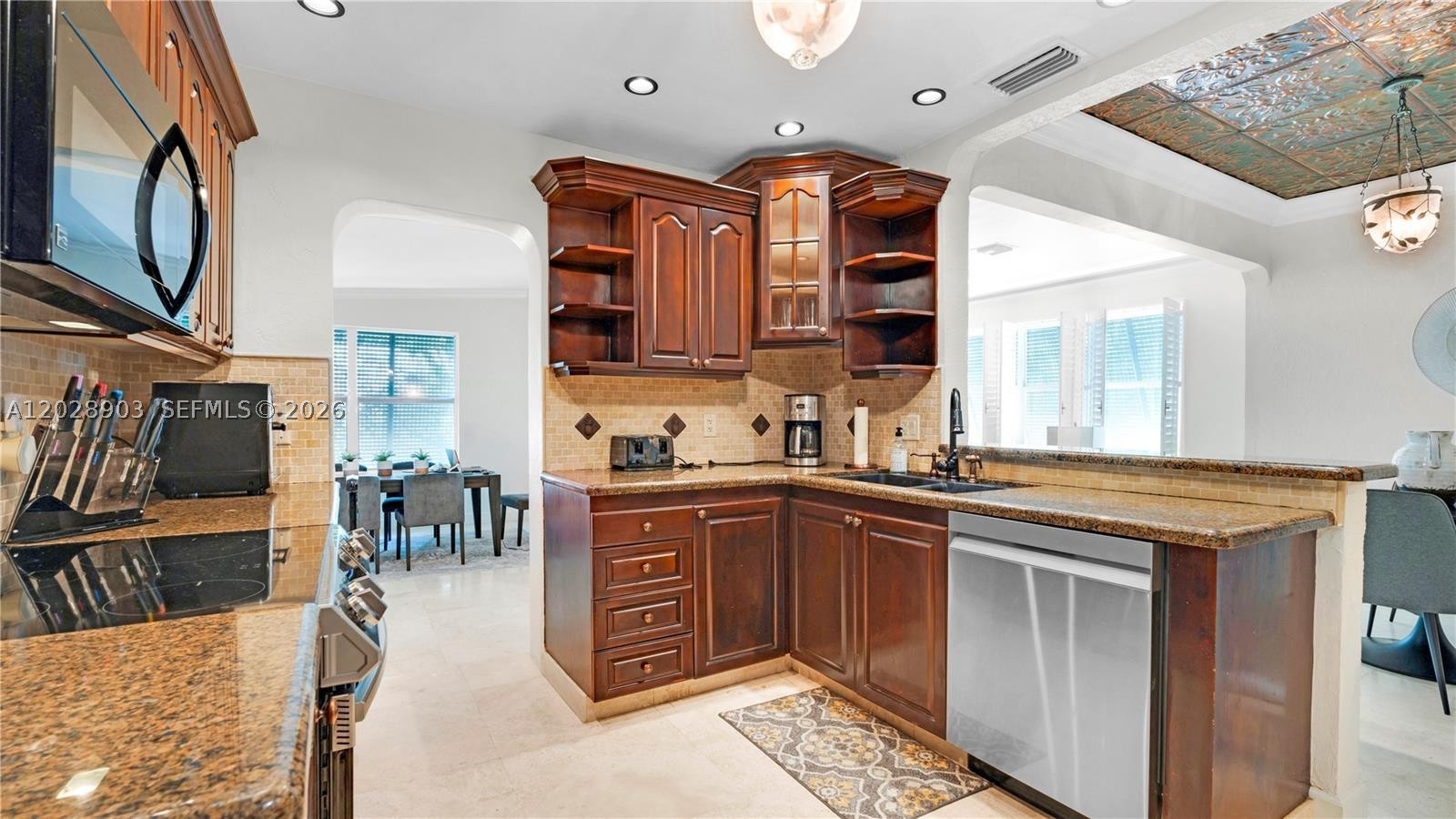 623 NE 17th Way, Fort Lauderdale FL 33304